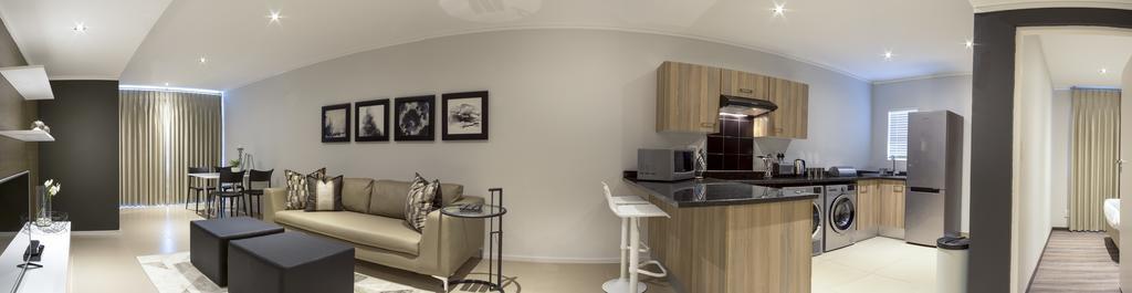 C.A.G - Upper East Side Apartment Sandton Room photo